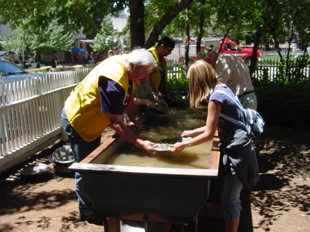 Humbug Gold Panning Humbug Gold Panning